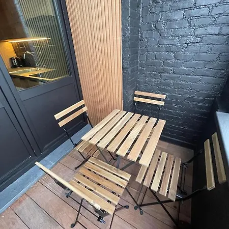 Apartamento 3 Luxury Design With Airconditioning, Close To Gent St-pieters Station