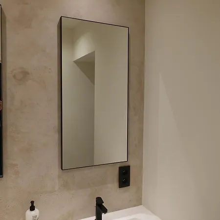 3 Luxury Design With Airconditioning, Close To Gent St-pieters Station Apartamento