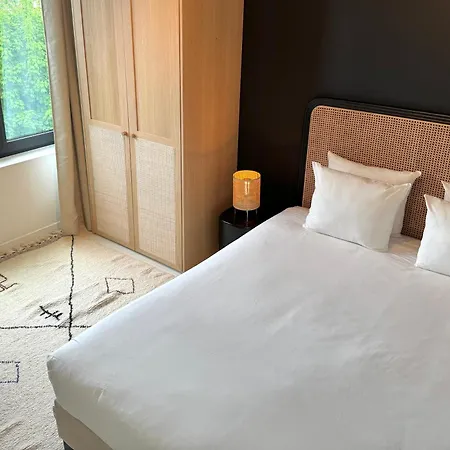 Apartamento 3 Luxury Design With Airconditioning, Close To Gent St-pieters Station *