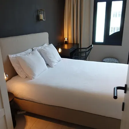 Apartamento 3 Luxury Design With Airconditioning, Close To St-pieters Station Gante