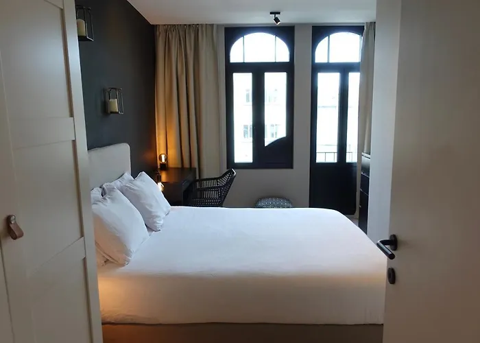 3 Luxury Design With Airconditioning, Close To St-pieters Station