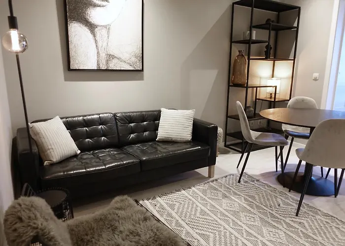 Apartamento 3 Luxury Design With Airconditioning, Close To St-pieters Station