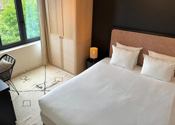 Apartamento 3 Luxury Design With Airconditioning, Close To St-pieters Station *